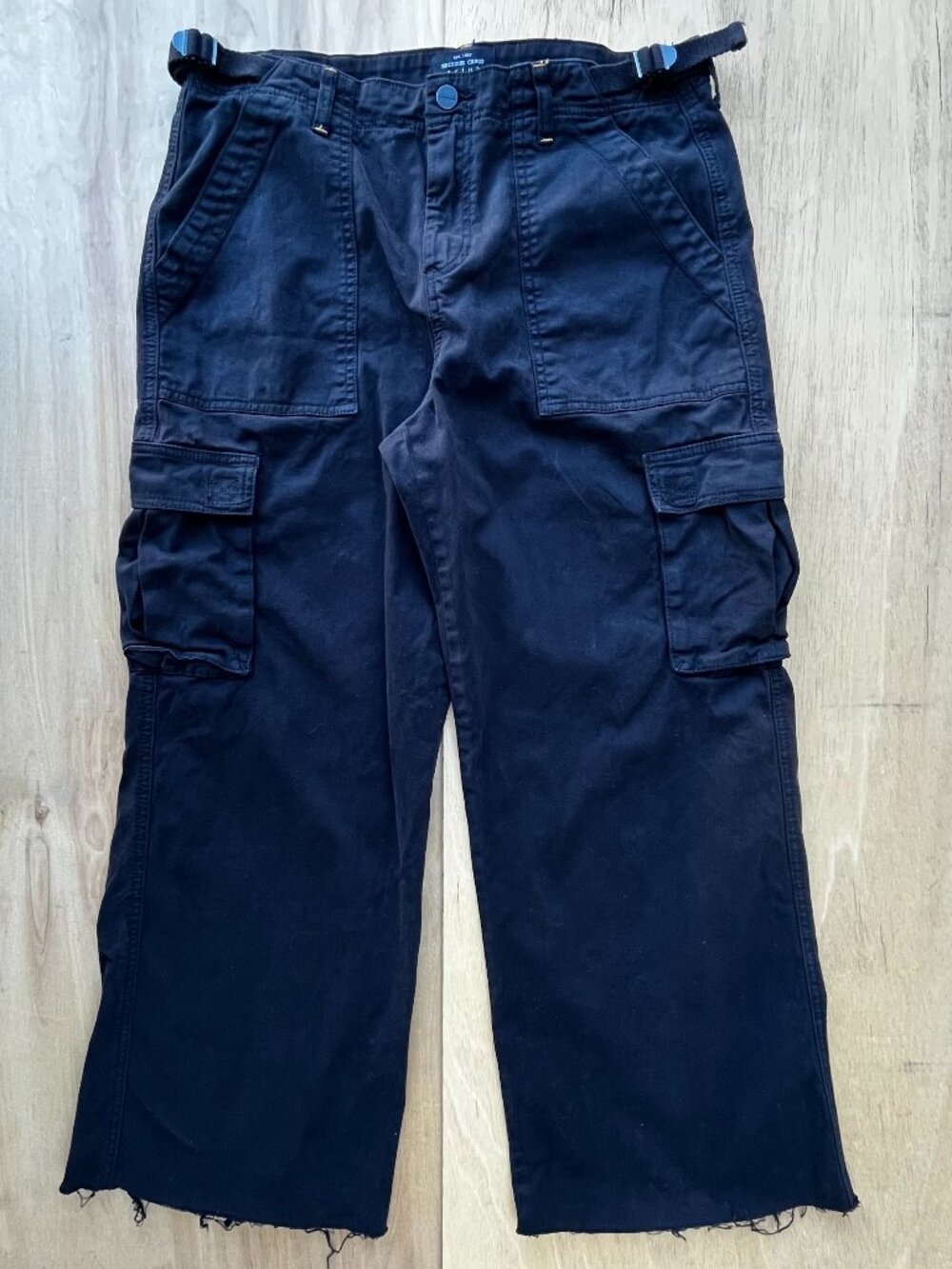 SANCTUARY REISSUE WIDE LEG CARGO PANTS Women’s sz L High Rise Black Frayed Hem